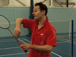 How To Buy Badminton Racquet