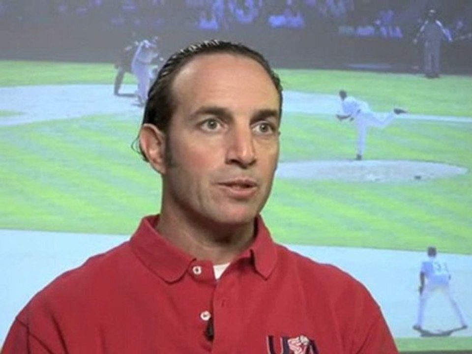 Playing Outfield In Baseball : What are some techniques for an outfielder on how to judge the depth of a pop fly in baseball?