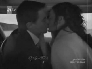 DeRBeDER ft. Azat - Hastretini Ben Cekerim (2011)