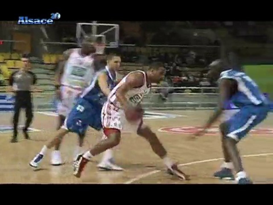 Basket: SIG - Poitiers (64 - 62)