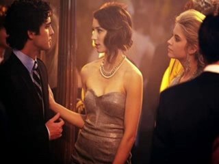 There's No Place Like Homecoming- Pretty Little Liasr E6 S1