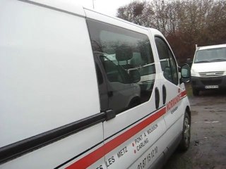 utilitaire renault trafic