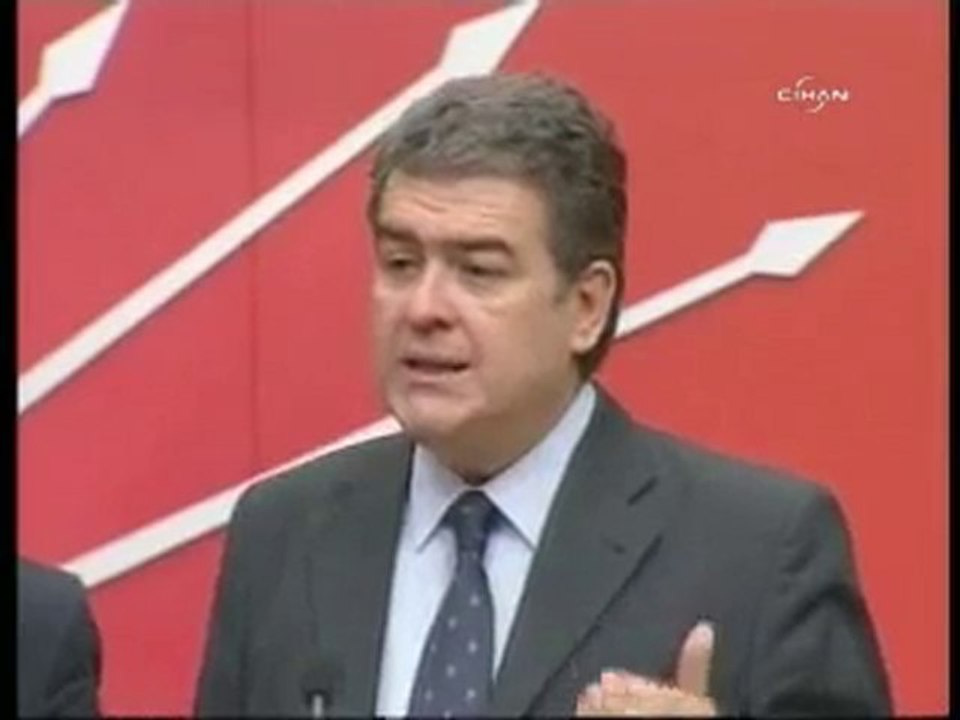 SüheyL Batum Protestoda Çark Etti !