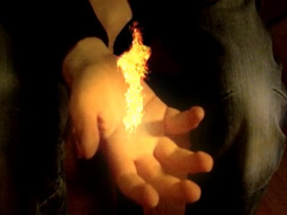 Flamme dans la main (After Effects)
