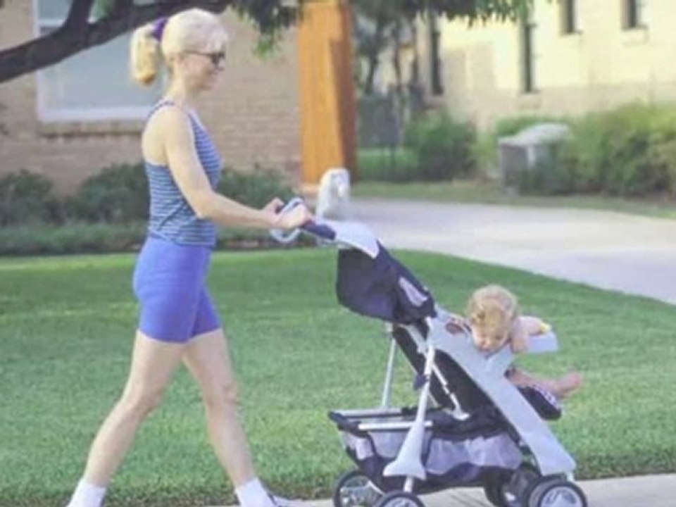 Tips For Breastfeeding In Public : Do I run the risk of attracting a dangerous person when nursing in public?