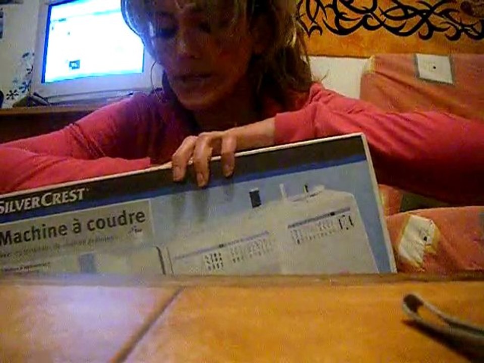 La machine à recoudre les ptits coeurs brisés