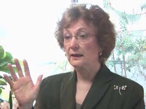 Parenting Basics : What is an authoritarian parent?