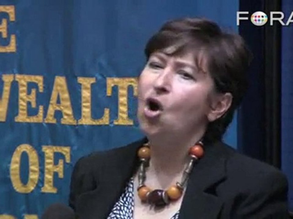 Firoozeh Dumas Explains the Iranian Custom of Taarof