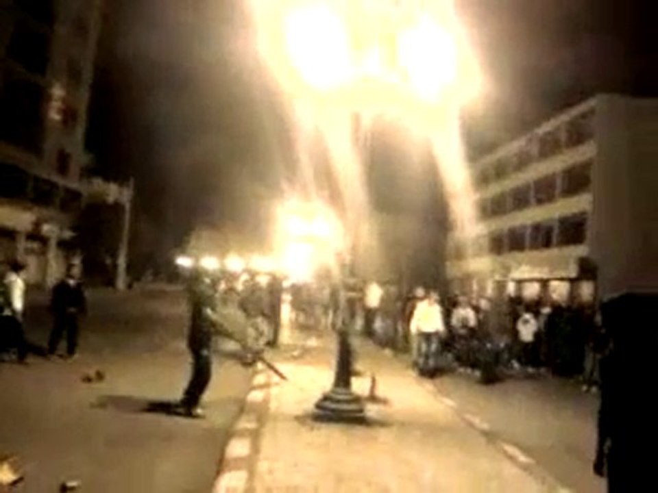 LES EMEUTES EN ALGERIE