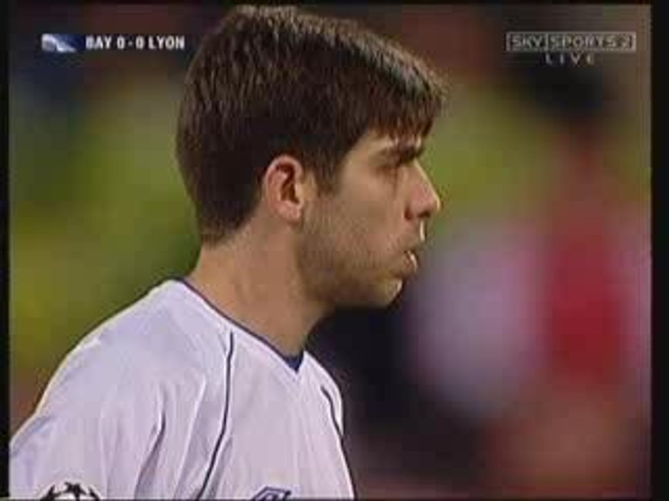 Juninho contre bayern munich
