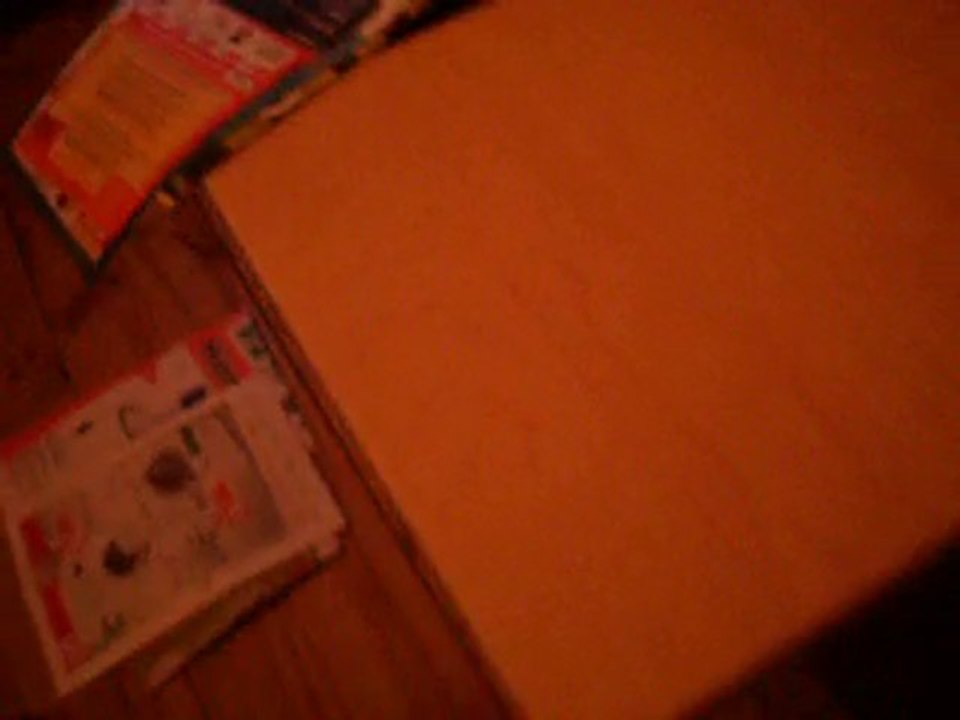 Esitleb tugevat liimi