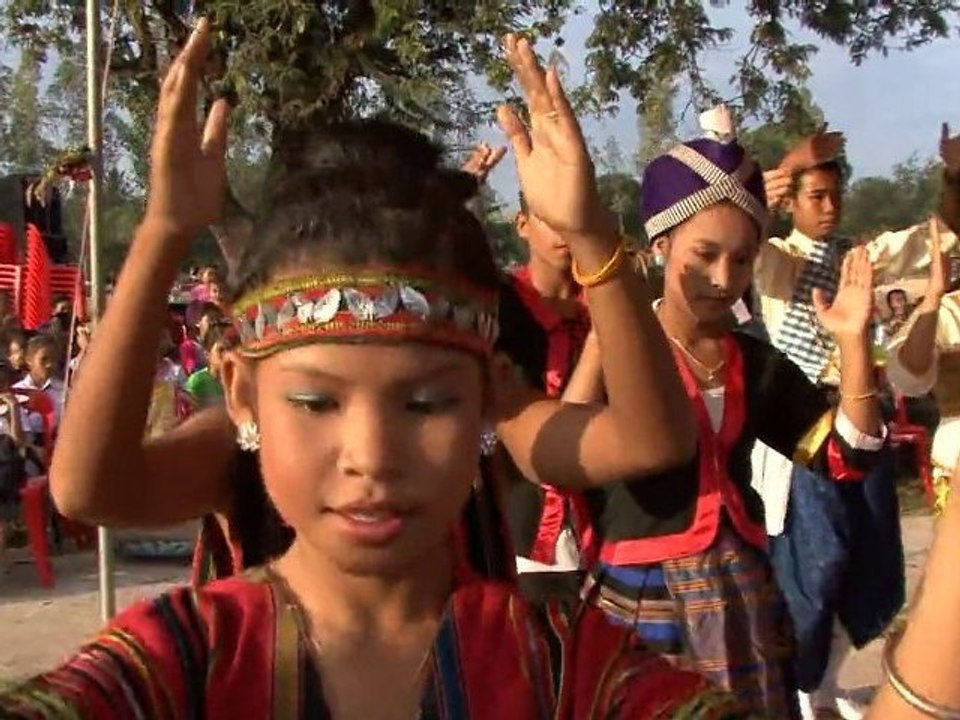 Danse des ethnies Ban None Champa LAOS