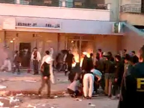 ES EMEUTES EN ALGERIE-