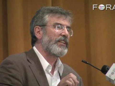Gerry Adams Calls Irish-Americans to Activism
