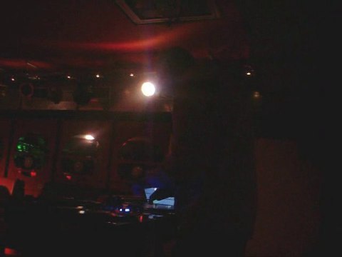 DJ GONE CRAZY AUX BELUSHI'S UK FUNKY MIX PART 1