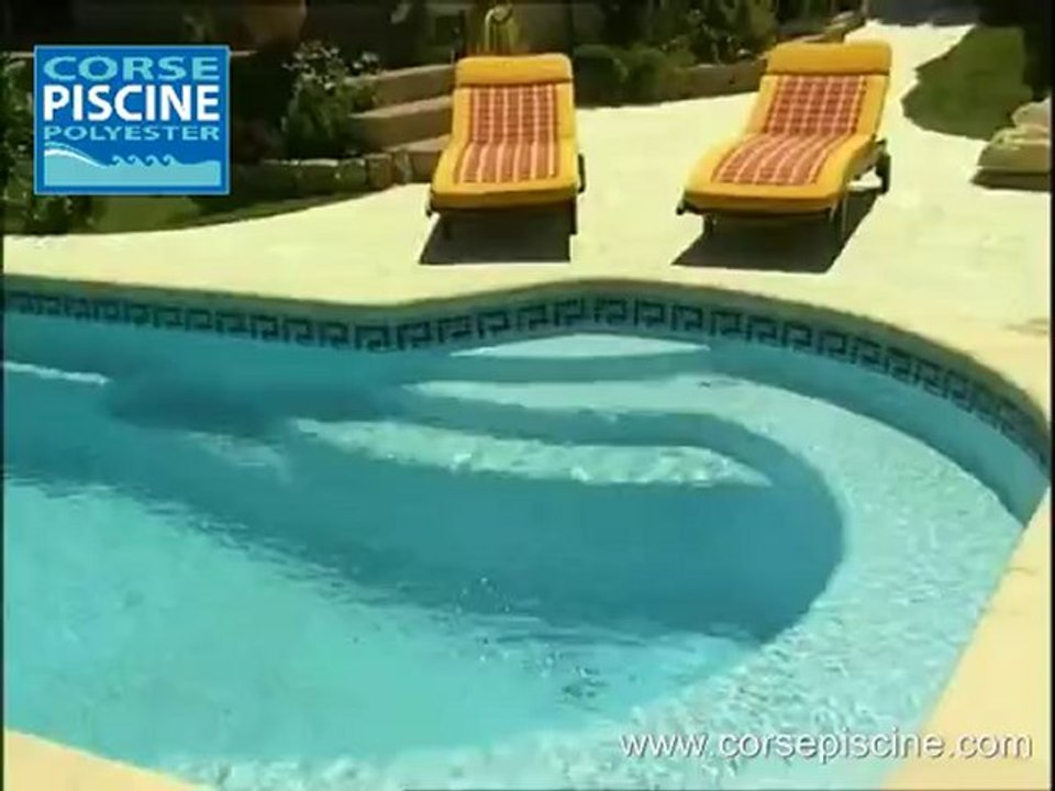 CORSE PISCINE POLYESTER S630.flv
