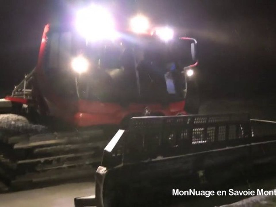 Balade en dameuse et raquettes à La Tania