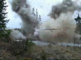 Esplosione di una casa con 100 libbre di dinamite