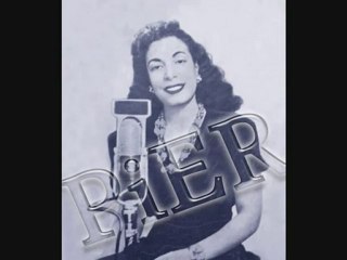 Safiye Ayla - Yaşlı Gözlerimi Kuruttum Bu Gece