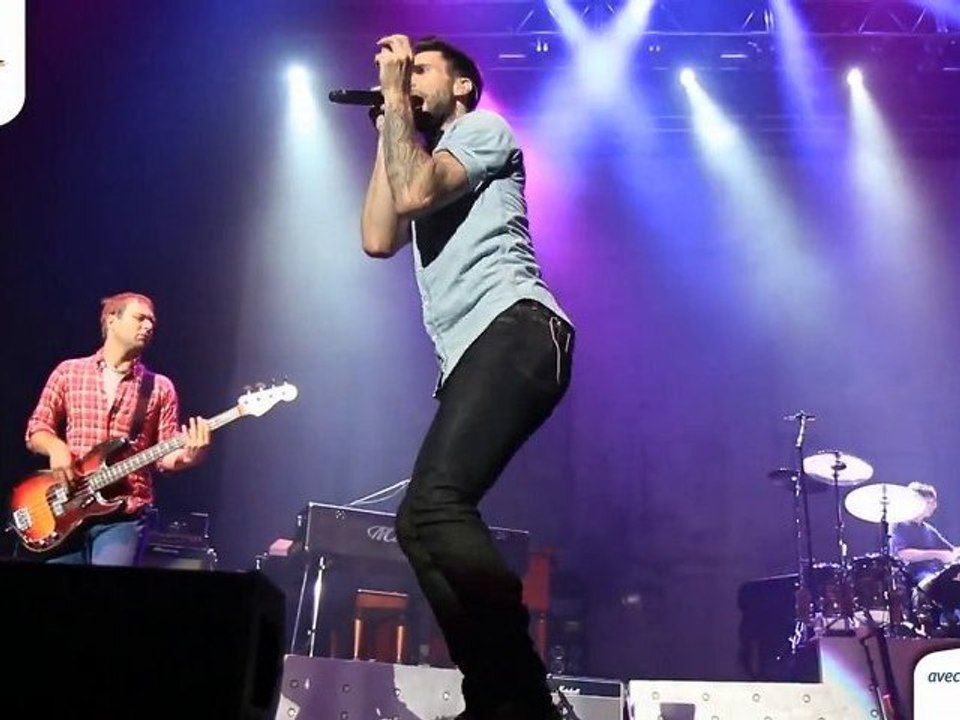 2 fans partent à la rencontre de Maroon 5 à San Diego (2)