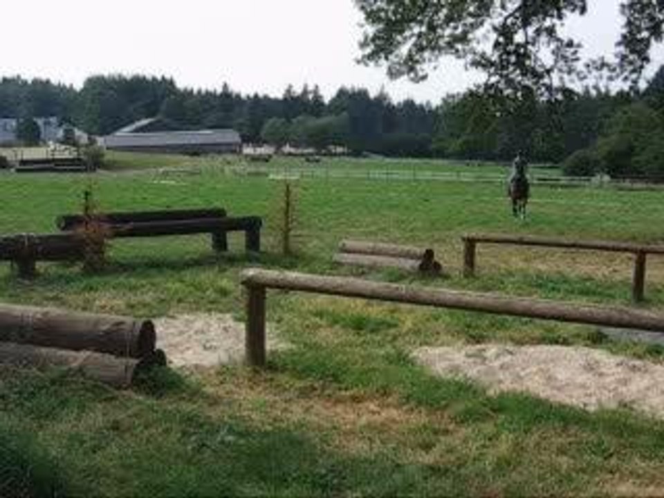 montlesoie.cross