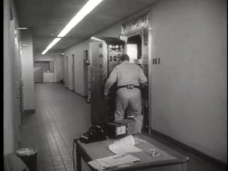 The Amazing Transparent Man (1960) - Trailer