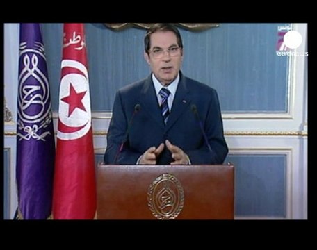 Tunisia ancora in rivolta, Ben Ali parla di terrorismo