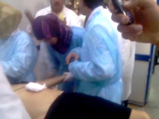 vidéo choquante, morts dans un hopital à Kasserine 10/01/11