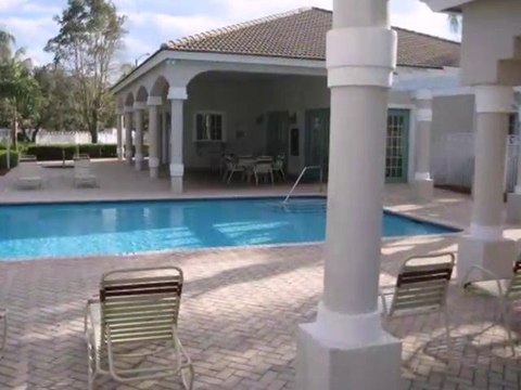 Homes for Sale - 2461 E Aragon Blvd Unit 3 - Sunrise, FL 33313 - Keyes Company Realtors