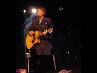 salvatore  adamo sans domicille