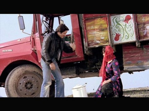 (2)BİR GÜZEL GELDİ ÇEŞME BAŞINA ( OY NİDEM )