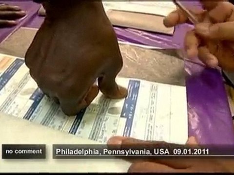 Sudanese living in the U.S vote in the... - no comment