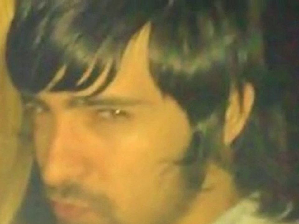 barooosh_@hotmail.com