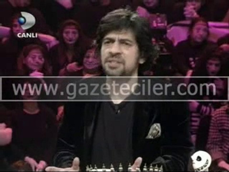 okan bayülgenden ırkçı sözler