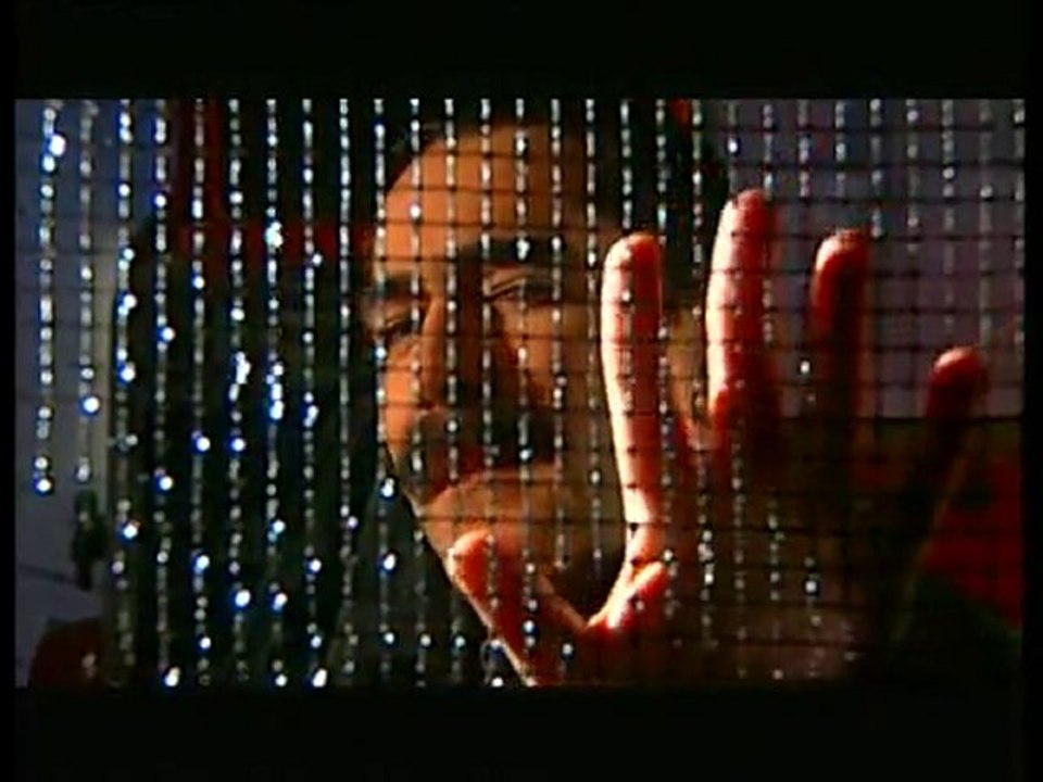 Fatih Kısaparmak - Mor Salkımlı Sokak
