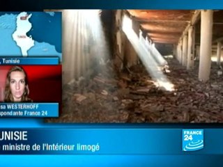 Tunisie : Ben Ali lâche du lest