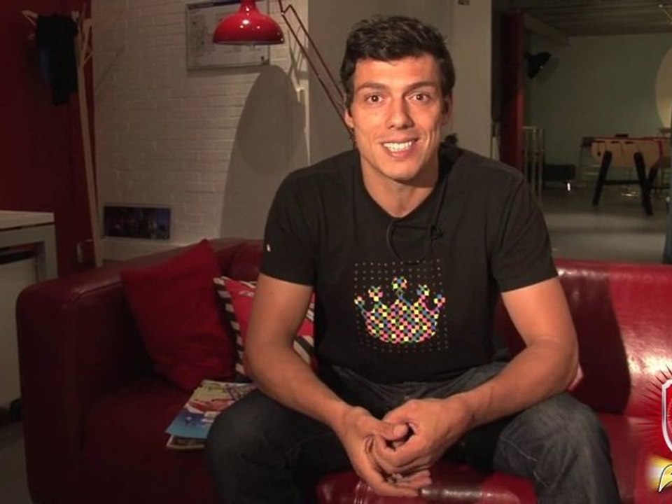 PANINI Foot Record du Monde Taïg Khris Interview 2