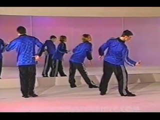 White Chick "teaches" Hip Hop - Very Funny  hip hop vid.