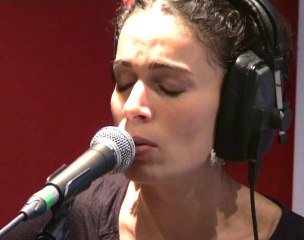 YAEL NAIM - Try hard (acoustique Hit West)