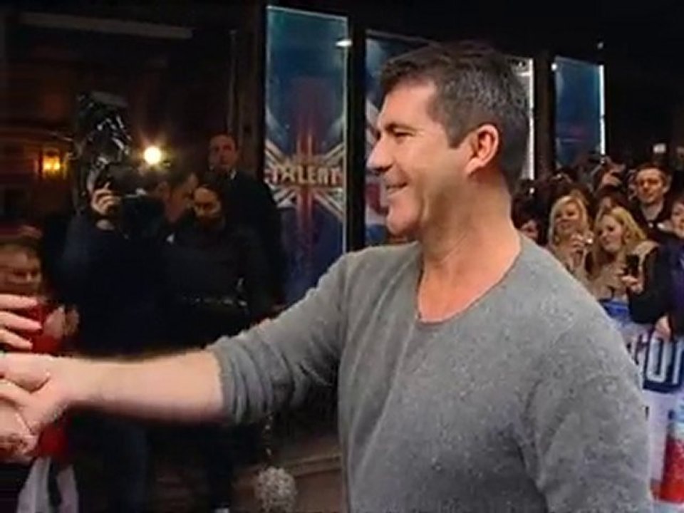 Cheryl Cole close to signing US X Factor deal