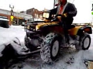 Snow clean up January 12, 2011