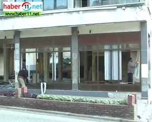 BİLECİK BELEDİYE BİNASI YIKIMINA BAŞLANDI