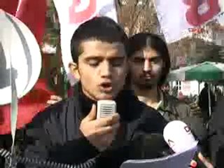 Öğretmen adayları Konya'da eylem yaptı