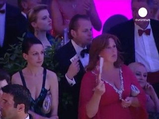 Equitazione: Corte Spagnola di Vienna vince la crisi