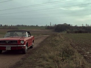 Deux tombes pour une cravate (SD)