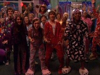 Zoey 101, yeni bölümüyle yarın Nickelodeon' da !