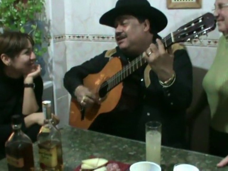 Serenata Acustica de Ramón Aguirre el Mariachi