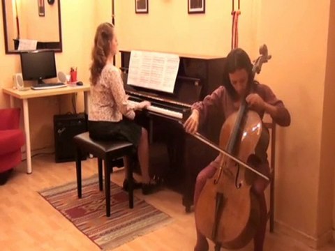 Çello Dersi - Piyano Dersi - Eğitmenlerimizin Performans Videosu - Jokerstore