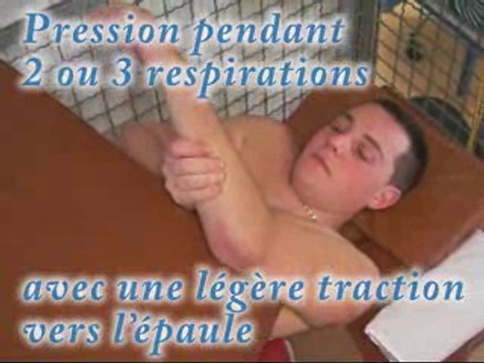 Auto-massage du membre supérieur contre œdème et douleur