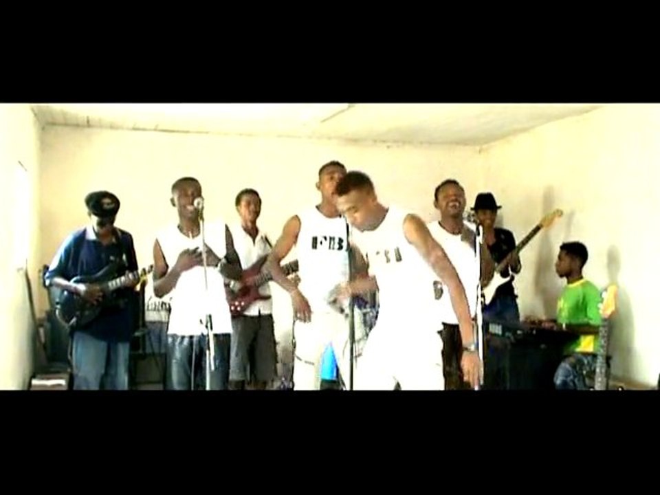 2 falghady zaho tsy mampirafy